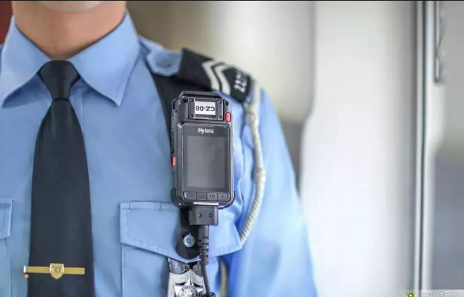 给年轻警察的10条生存法则:前辈不会明说,但你必须懂警校报考咨询 | 警小靖信息站警校报考咨询