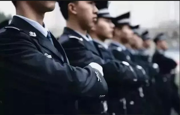 基层从警路径：警校生职业发展的系统化规划与选警校报考咨询 | 警小靖信息站警校报考咨询